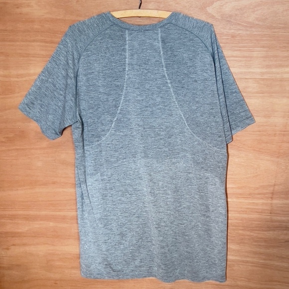 Lululemon Metal Vent Tech Short Sleeve Crewneck Shirt XL Live In Practice Gray - Picture 4 of 6